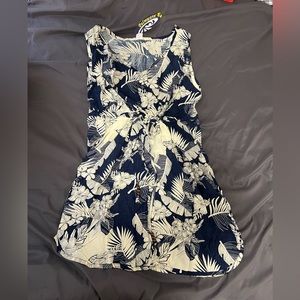 NEW || Women’s Hawaiian Dress